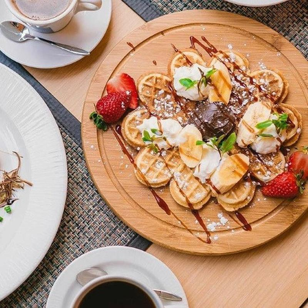 Bamboo Serving Plate 33cm