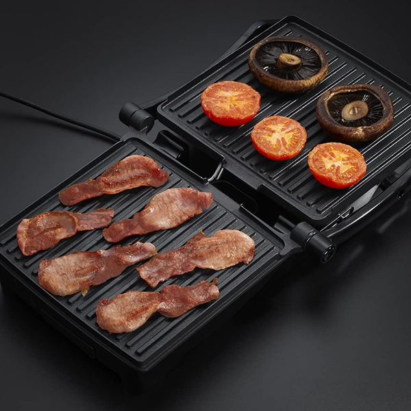Sandwich Grill 17888 with Non-Stick Plates