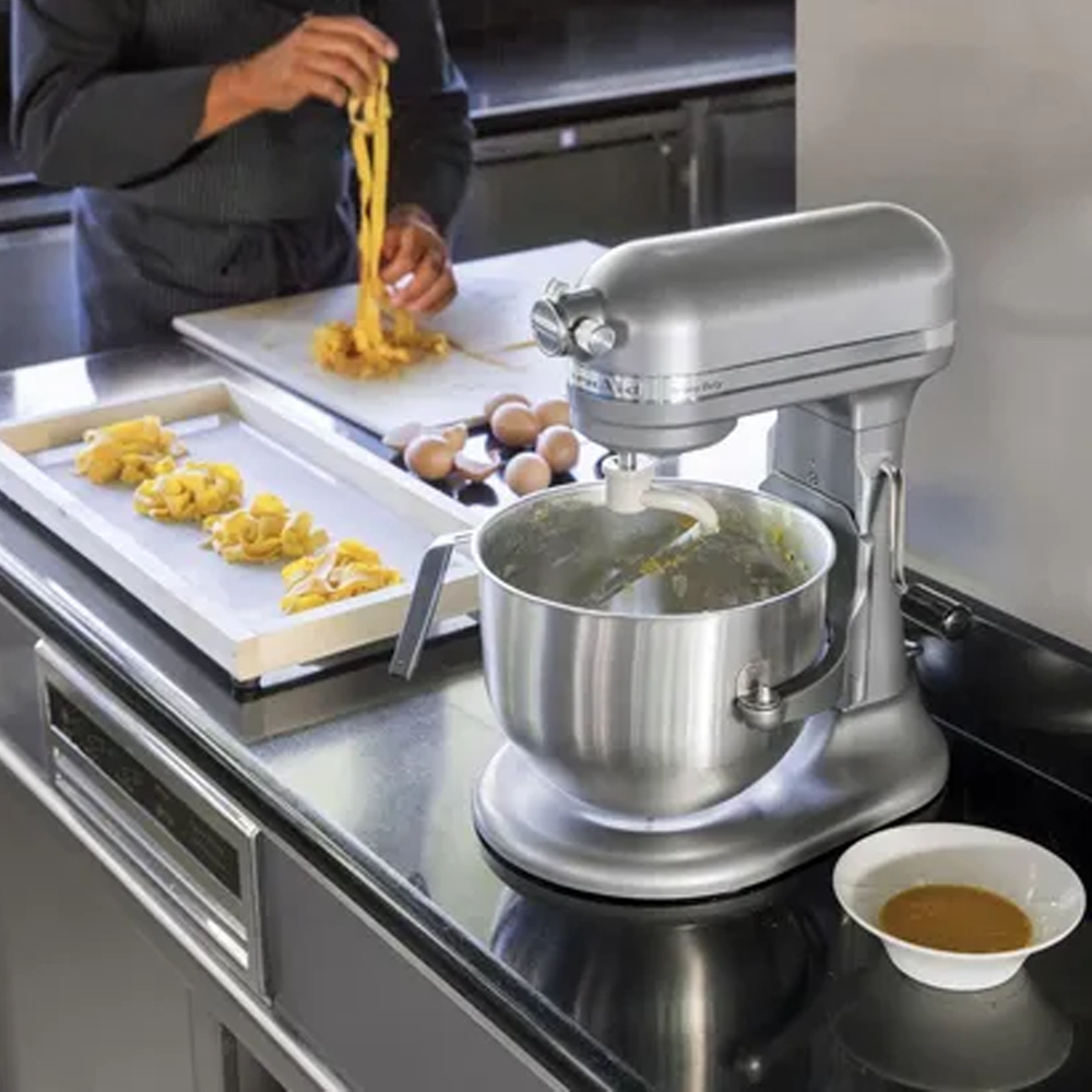 Heavy Duty Stand Mixer 6.9L Silver Metallic
