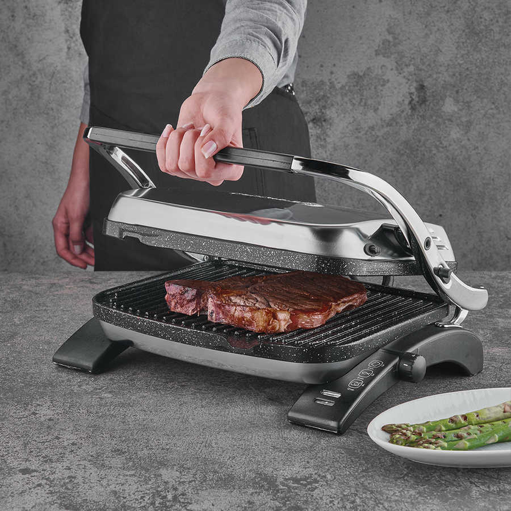 Korkmaz Sandwich Grill with 180° BBQ Option