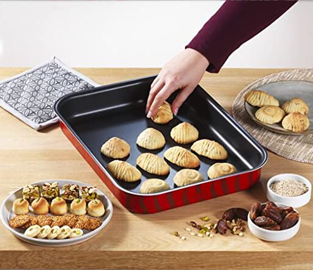 Tempo Flame Rectangular Tray, Non-Stick Aluminum, Multiple Sizes