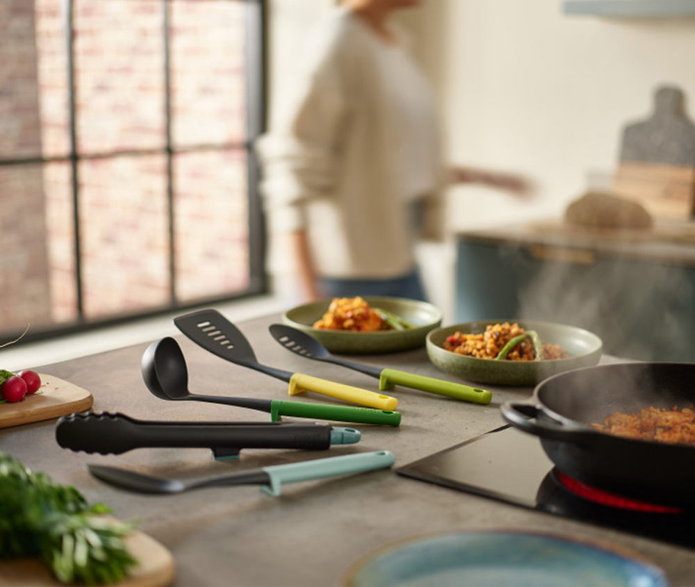 Joseph Joseph Duo 5-Piece Utensil Set with Storage Stand