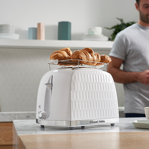 Russell Hobbs HoneyComb White 2-Slice Toaster 26060-3