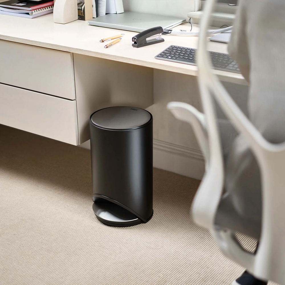 Arc Easy-push Matt Black Pedal Bin 10 Liters