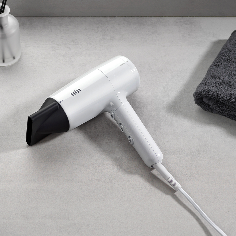 Hair Dryer HD210 with Cold Shot and 3 Heat Settings