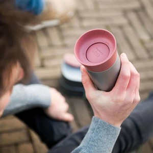 Double walled thermal mug pink 330ml