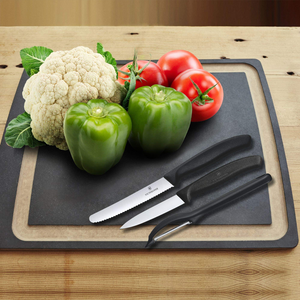 Set of 2 Victorinox Knives with Universal Peeler