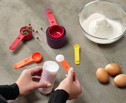 Joseph Joseph Nest Measure 8-Piece Measuring Cups & Spoons Multicolour