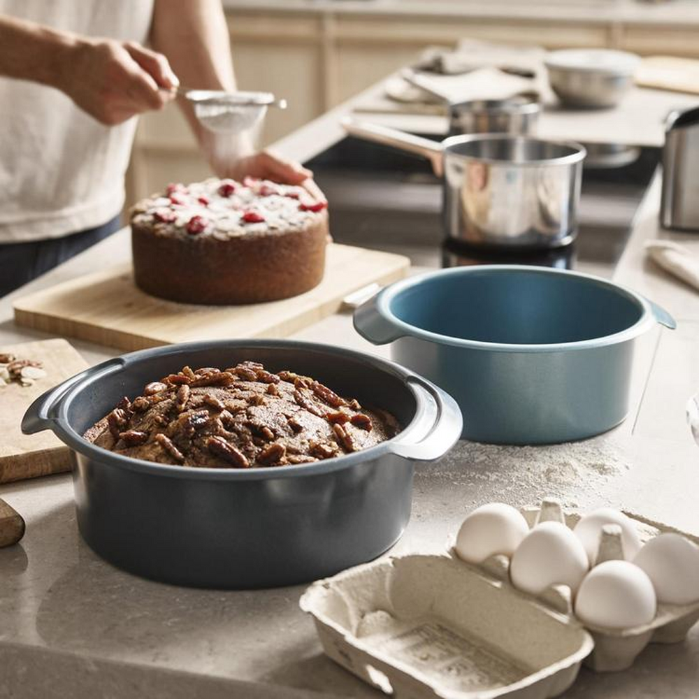 Nest Bake Non-Stick Blue Round Cake Pan 23cm