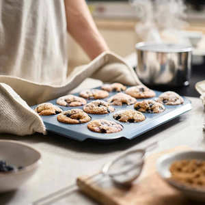 Nest Bake Non-Stick 12 Cup Blue Muffin Tray