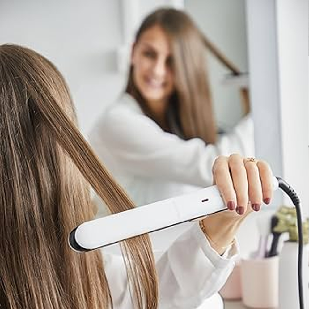 Hair Straightener SF3210 with Ceramic Plates