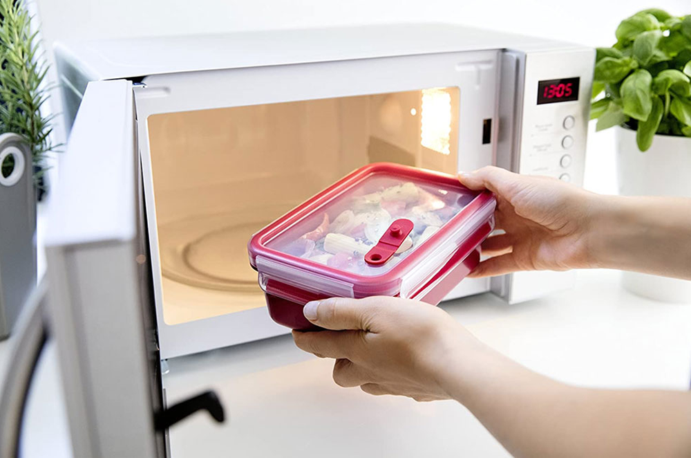 Masterseal Red Lunch Box with Inserts