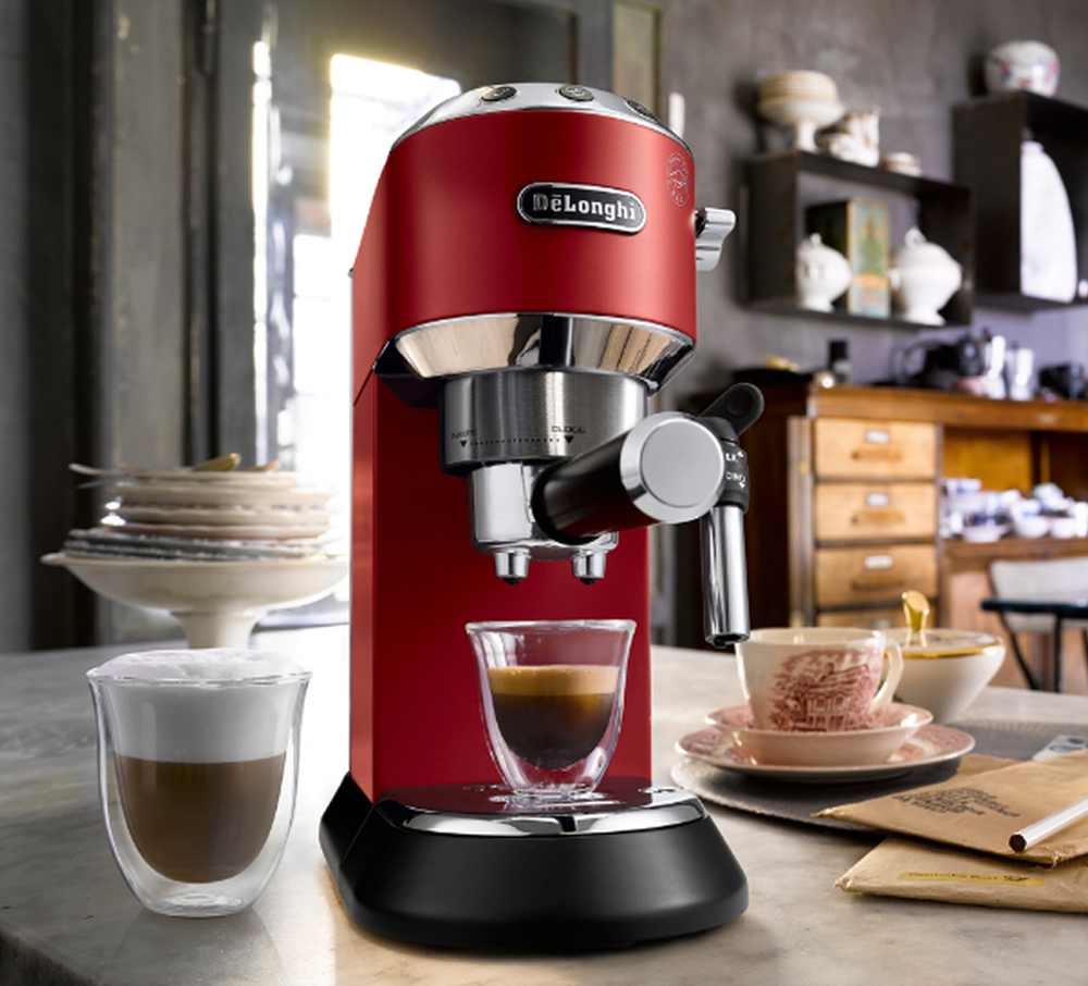 Dedica Espresso Coffee Maker Red EC685R