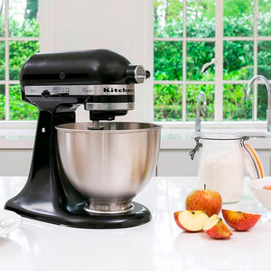 KitchenAid Classic 4.3 L Tilt-Head Stand Mixer 5K45SSEBM Matte Black