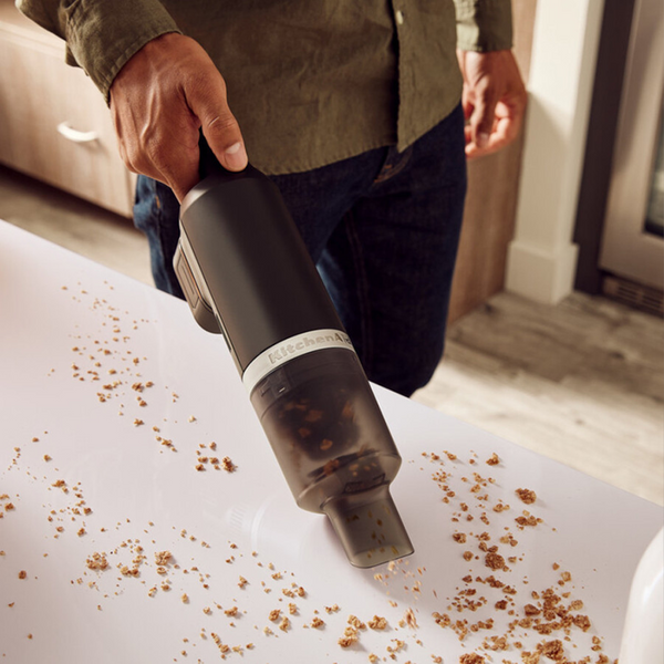 Hand Vacuum VR100