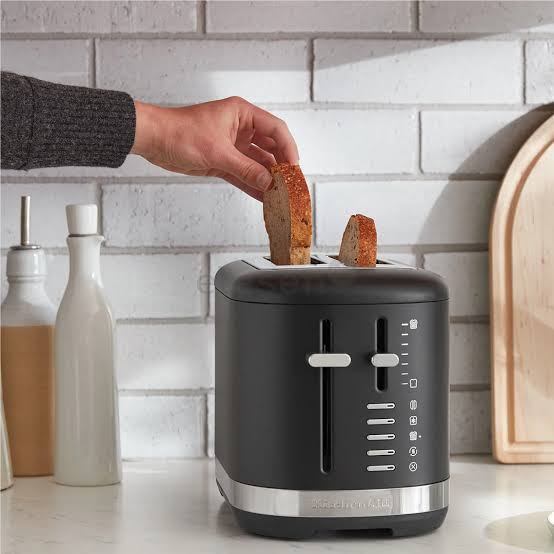 KitchenAid 2-Slot Manual High-Lift Toaster 5KMT2109EBM Matte Black