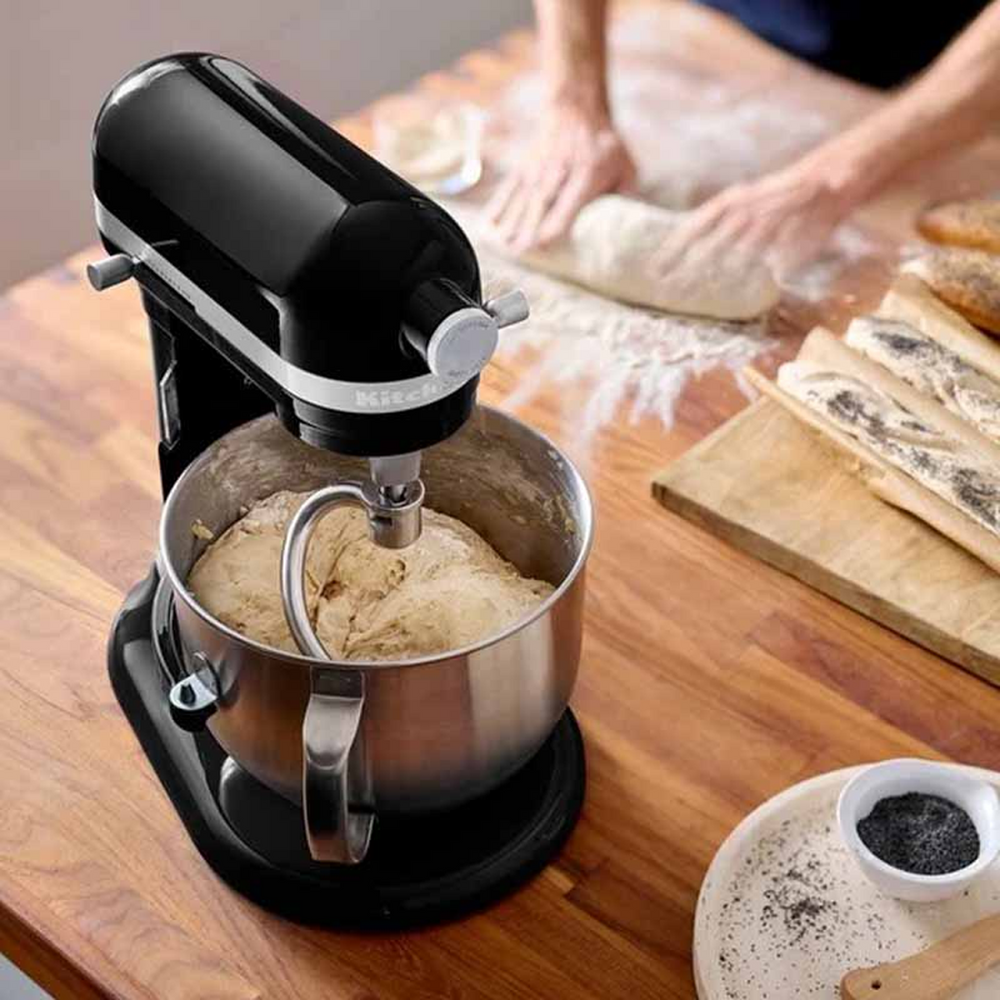 KitchenAid Artisan Premium 6.6 L Bowl-Lift Stand Mixer 5KSM70SHXEOB Onyx Black