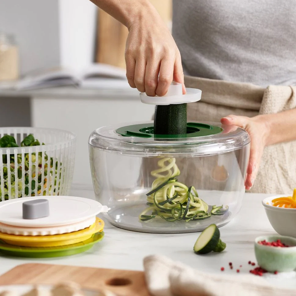 Multi Prep Salad Preparation Set with Interchangeable Discs