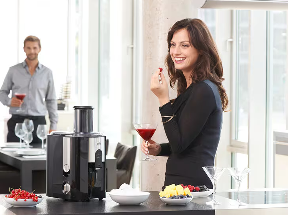 Juicer J500 900W Fast Extract with Anti Drip System