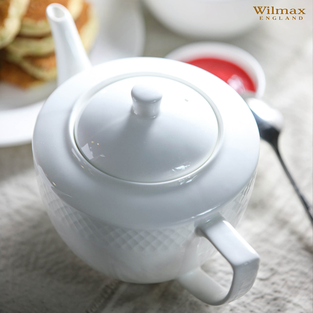 Julia Tea Pot 900ml Porcelain