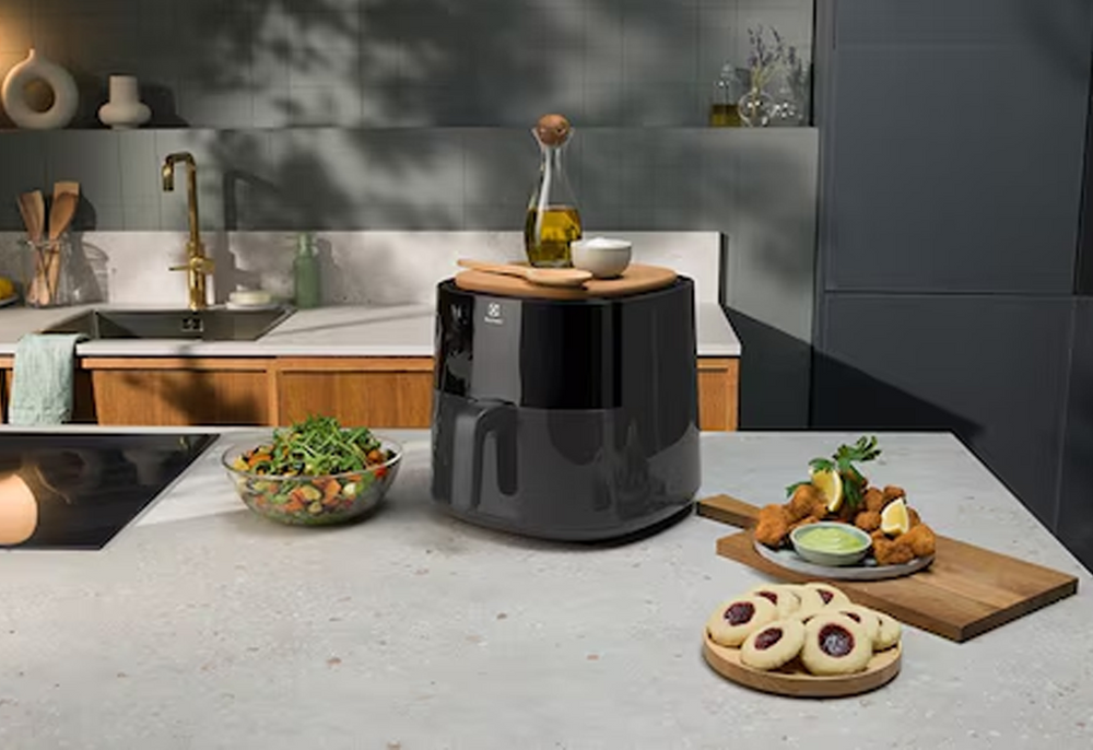 Electrolux UltimateTaste 500 Air Fryer 5 Liters- E5AF1-600P-1