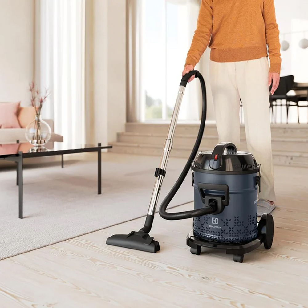 Electrolux Dry Drum Vacuum 18L 1800W-1