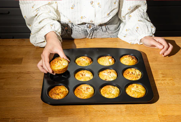 Pyrex Glide 12-Cup Muffin Pan Carbon Steel Nonstick GL12BU6-2