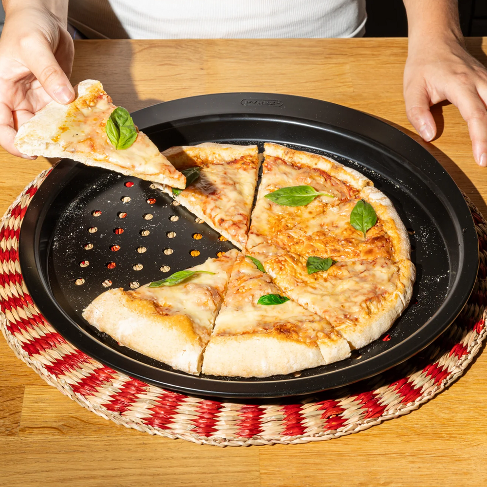 Pyrex Glide Pizza Pan 31cm Carbon Steel Nonstick GL31BZ6