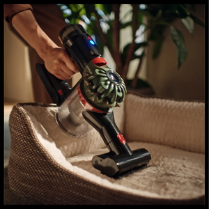 Dyson V8 Cyclone Cordless Stick Vacuum 150 AW Black - 60mins Runtime