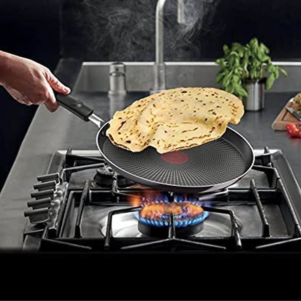 Resist Intense Crepe Pan 25cm with Non-Stick Coating