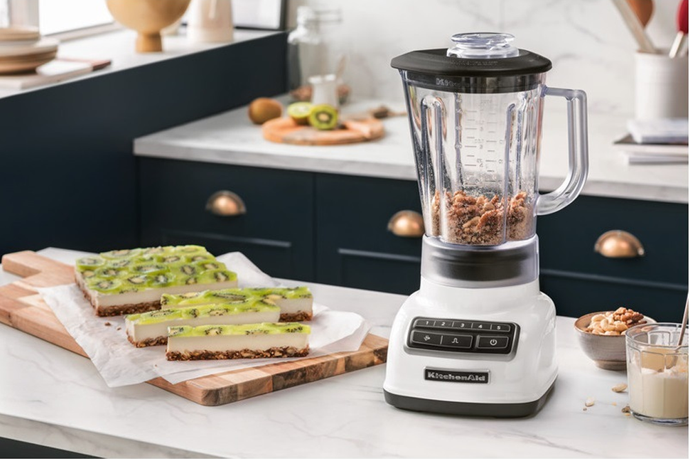 Classic Blender White 1.75L with Ice Crushing Function