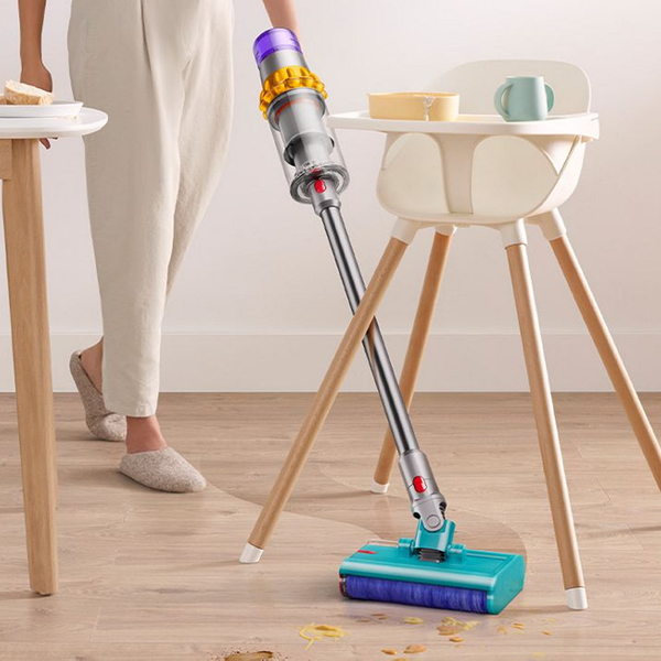 Cordless Stick Vacuum V15s Detect Submarine with LCD Screen