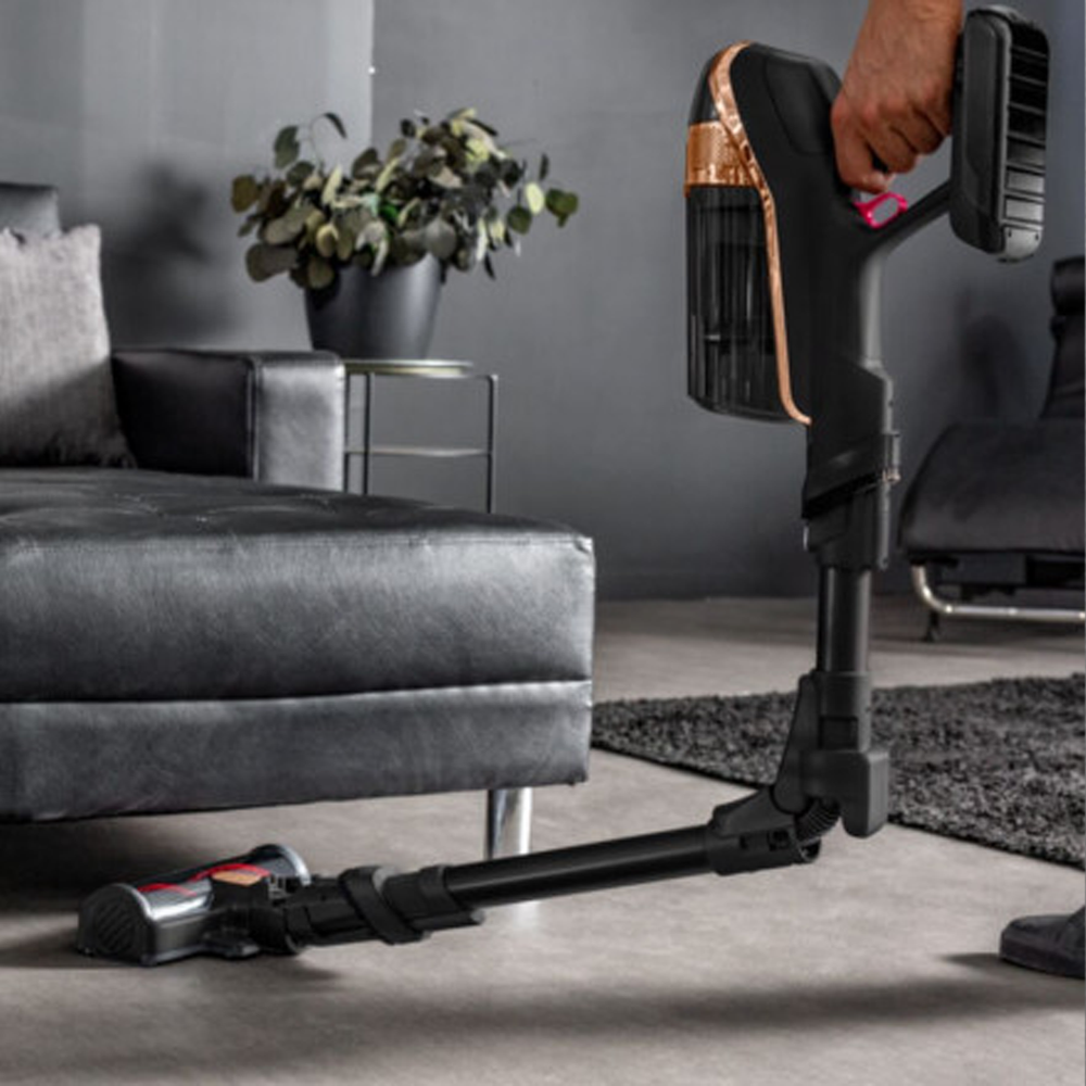 Cordless Stick Vacuum XForce 15.6 TY99F1