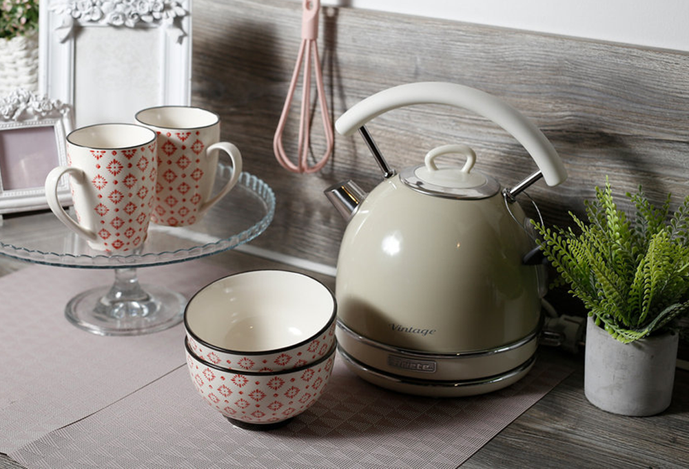 Kettle Vintage Beige 1.7L AR-2877/03