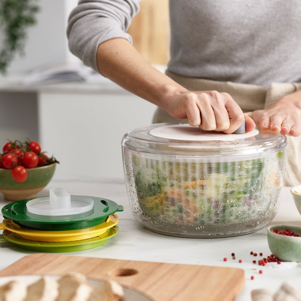 Multi Prep Salad Preparation Set with Interchangeable Discs
