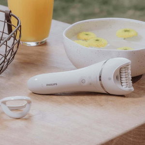 Philips Epilator Series 8000 BRE700 Wet & Dry Epilator