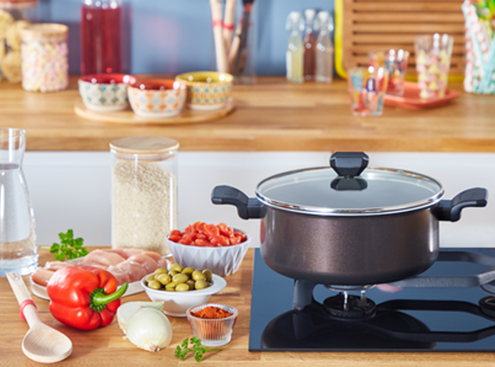 Easy Cook & Clean Pot - Non-Stick Aluminum with Glass Lid