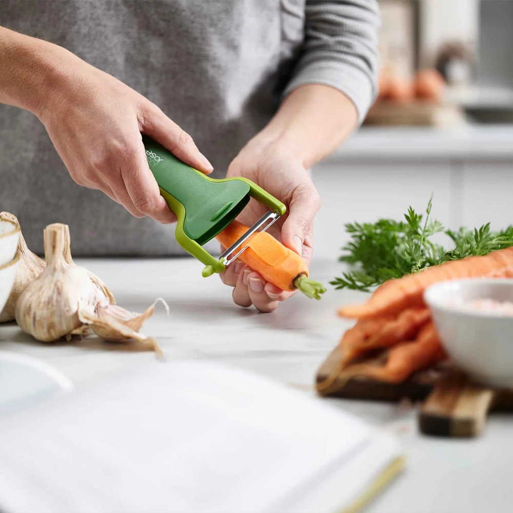 SafeStore Green Straight Peeler with Stainless Steel Blade