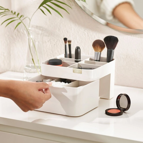 Make Me Up Compact Mirror & Makeup Organizer Set