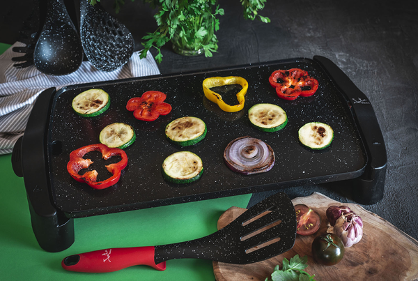 Plancha Grill GR557A with Nonstick Surface