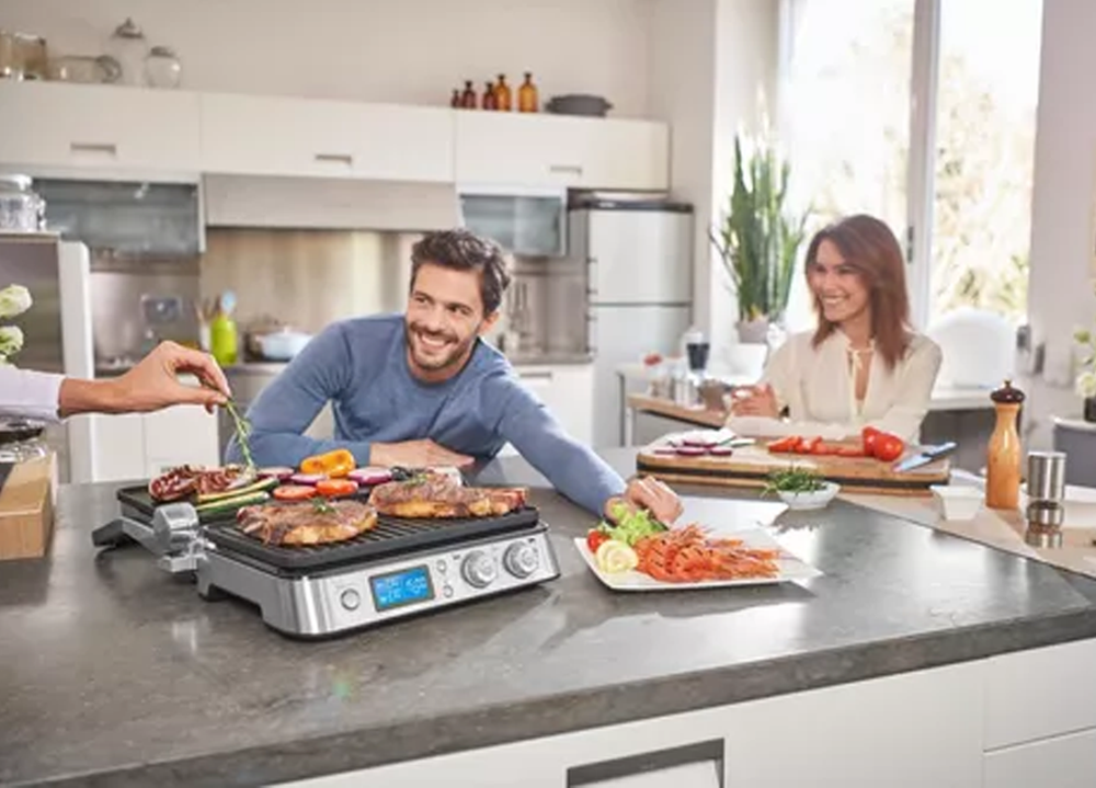 Livenza Electric Grill with Adjustable Temperature, Digital Control, Non-Stick Plates