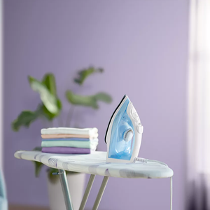 Steam Iron Easy Speed GC1740 with 2000W Power